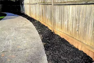 808 Valbrook Ct SW, Lilburn, GA 30047 - Photo 35