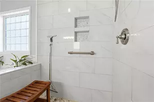 1265 Creek Pointe Cir, Lawrenceville, GA 30043 - Photo 23