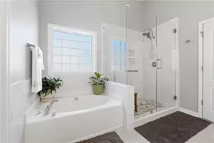 1265 Creek Pointe Cir, Lawrenceville, GA 30043 - Photo 25