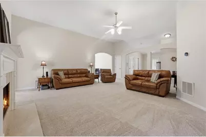 1265 Creek Pointe Circle, Lawrenceville, GA 30043 - Photo 11