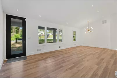 2746 Dale Creek Drive NW, Atlanta, GA 30318 - Photo 11