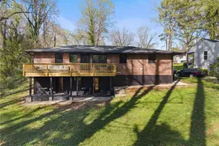 2746 Dale Creek Dr NW, Atlanta, GA 30318 - Photo 53