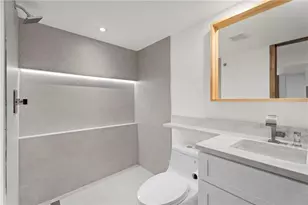 2746 Dale Creek Dr NW, Atlanta, GA 30318 - Photo 37