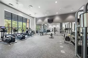 3040 Peachtree Rd NW, Atlanta, GA 30305 - Photo 21