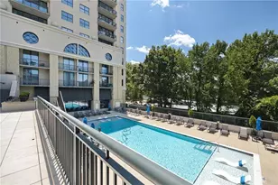 3040 Peachtree Rd NW, Atlanta, GA 30305 - Photo 25