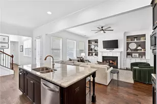 2465 Red Wine Oak Dr, Braselton, GA 30517 - Photo 9