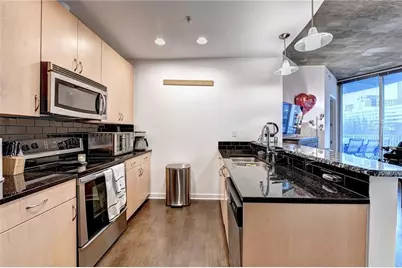 400 W Peachtree Street NW #711, Atlanta, GA 30308 - Photo 7