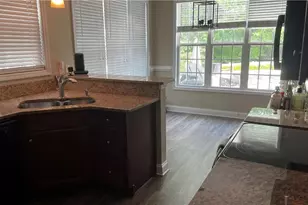 100 Peyton Ct, Senoia, GA 30276 - Photo 5