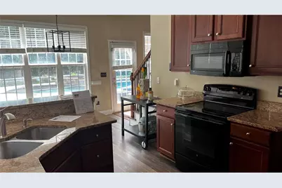 100 Peyton Court, Senoia, GA 30276 - Photo 5