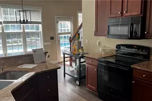 100 Peyton Ct, Senoia, GA 30276 - Photo 5
