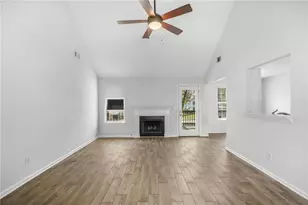 510 Saint James Ct, Lawrenceville, GA 30044 - Photo 7