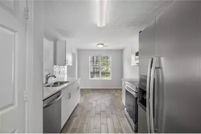 510 Saint James Court, Lawrenceville, GA 30044 - Photo 11