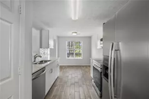 510 Saint James Ct, Lawrenceville, GA 30044 - Photo 11