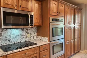 912 Feather Creek Ln, Woodstock, GA 30189 - Photo 3
