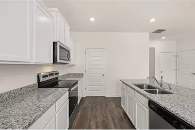 8565 Secretariat Drive, Lithonia, GA 30058 - Photo 9