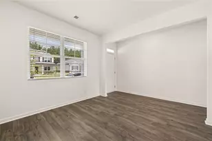 8565 Secretariat Dr, Lithonia, GA 30058 - Photo 5