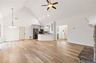 180 Holders Siding Rd, Jefferson, GA 30549 - Photo 13