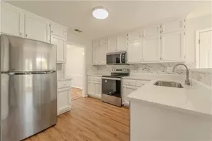 3020 Iron Gate Ct, Lawrenceville, GA 30044 - Photo 7