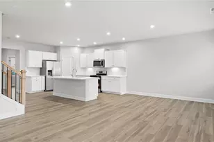 384 Capri Ct, McDonough, GA 30252 - Photo 5