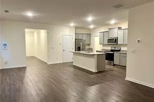 12150 Conrad Cir, Hampton, GA 30228 - Photo 7