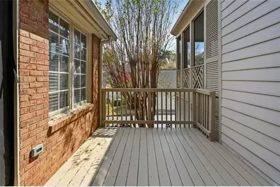 11 Paces West NW, Atlanta, GA 30327 - Photo 7