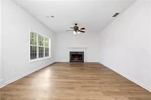 4045 Delamar Dr, Cumming, GA 30041 - Photo 15