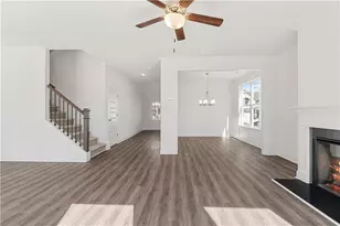 6025 Spring Way, Stonecrest, GA 30038 - Photo 9