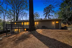 1943 Sunbury Pl NW, Atlanta, GA 30318 - Photo 39