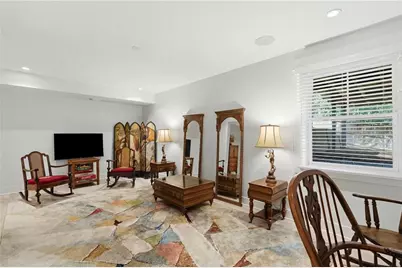 1943 Sunbury Place NW, Atlanta, GA 30318 - Photo 31