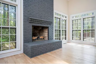 1369 Jody Lane NE, Atlanta, GA 30329 - Photo 9