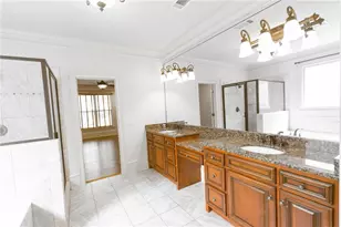 5127 Bentwater Ln SW, Lilburn, GA 30047 - Photo 23