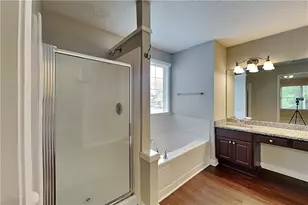 13040 Carriage Park Ln, Duluth, GA 30097 - Photo 9