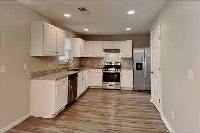 573 Grandview Circle, Powder Springs, GA 30127 - Photo 5