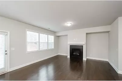 1018 Mays Hill SW, Atlanta, GA 30336 - Photo 7