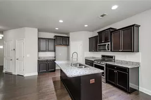 1018 Mays Hill SW, Atlanta, GA 30336 - Photo 13