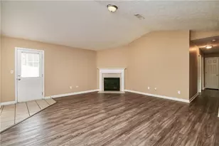 101 Live Oak Dr, Jackson, GA 30233 - Photo 3