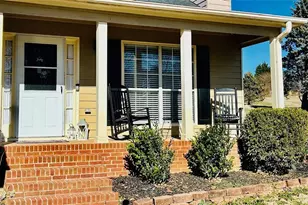 5472 Riverchase Dr, Flowery Branch, GA 30542 - Photo 3