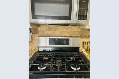 5472 Riverchase Drive, Flowery Branch, GA 30542 - Photo 7