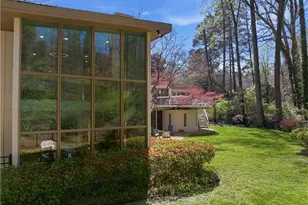 505 Hollydale Ct NW, Atlanta, GA 30342 - Photo 91