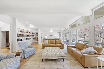 505 Hollydale Court NW, Atlanta, GA 30342 - Photo 15