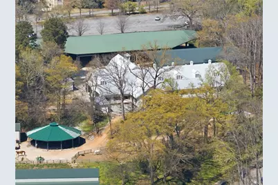 505 Hollydale Court NW, Atlanta, GA 30342 - Photo 115