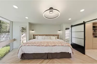 505 Hollydale Court NW, Atlanta, GA 30342 - Photo 41