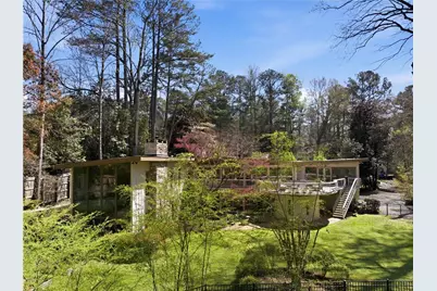 505 Hollydale Court NW, Atlanta, GA 30342 - Photo 97