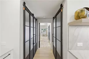 505 Hollydale Ct NW, Atlanta, GA 30342 - Photo 25