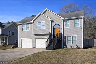 136 Margaret, Hogansville, GA 30230 - Photo 1