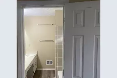 225 Farmbrook Parkway, Stockbridge, GA 30281 - Photo 23