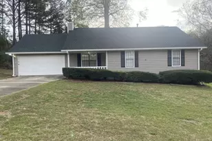 225 Farmbrook Pkwy, Stockbridge, GA 30281 - Photo 1