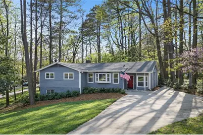 2354 Tanglewood Circle NE, Atlanta, GA 30345 - Photo 11