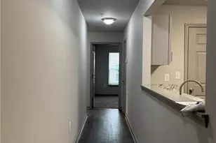 3204 Fairington Village Dr, Lithonia, GA 30038 - Photo 9