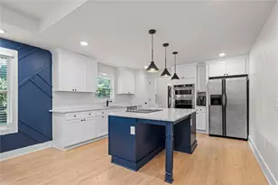 1422 Kennesaw Dr, Atlanta, GA 30318 - Photo 9